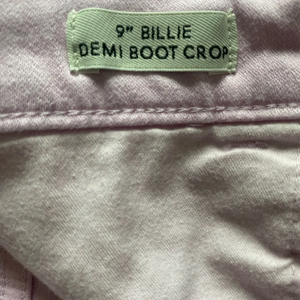 J. Crew Women’s 9”Billie Demi Boot Crop Denim Pants in Light Pink Size 28/6 - Picture 4 of 16